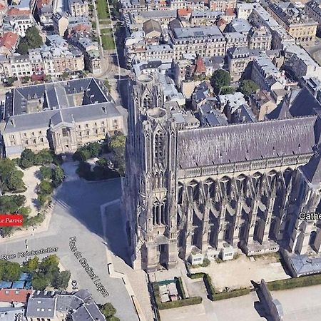 By Le Parvis Lägenhet Reims Exteriör bild